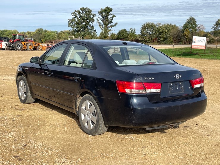 #203-•-2008-hyundai-sonata-(has-wi-title)-image-7