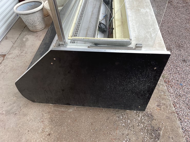 #4686-•-hussmann-refrigerated-display-case-image-11