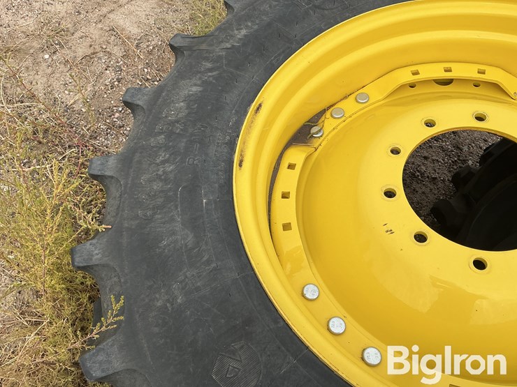john-deere-420-image-10