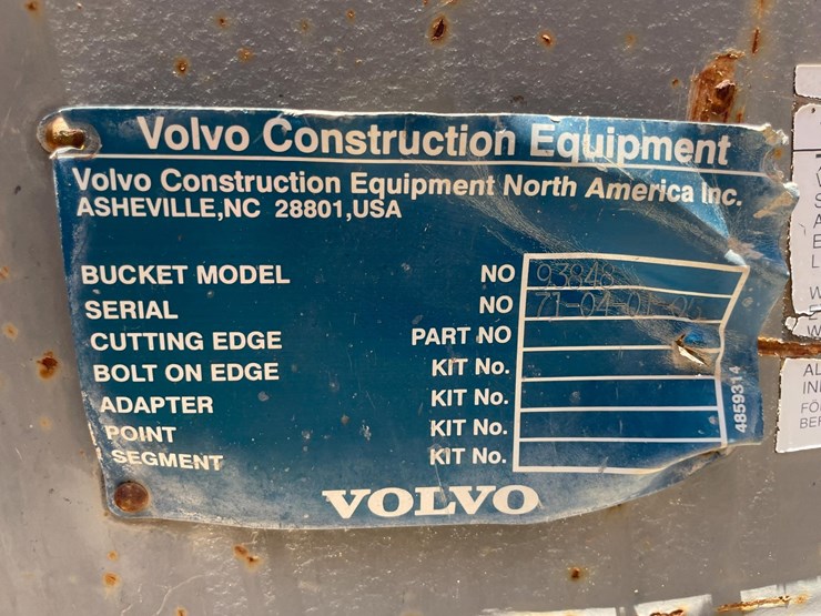 2001-volvo-l90d-image-37