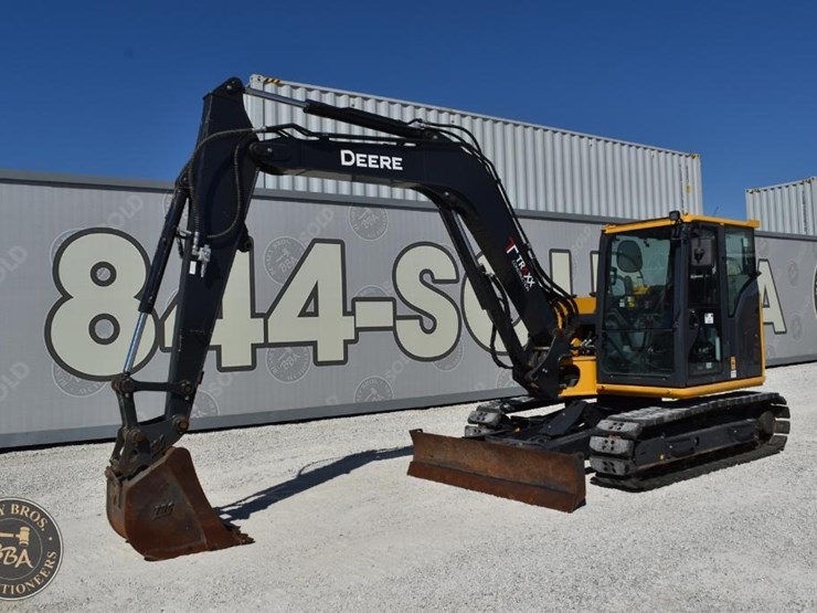 2023-deere-85-p-tier-image-15