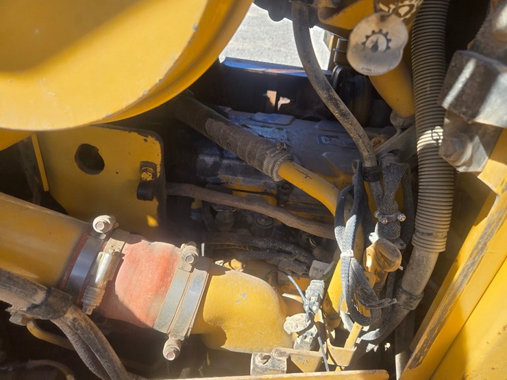 caterpillar-d6r-image-29