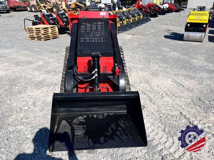 skid-steer-loader750-vorx-2026-nl750-unused-mini-skid-steer-image-8
