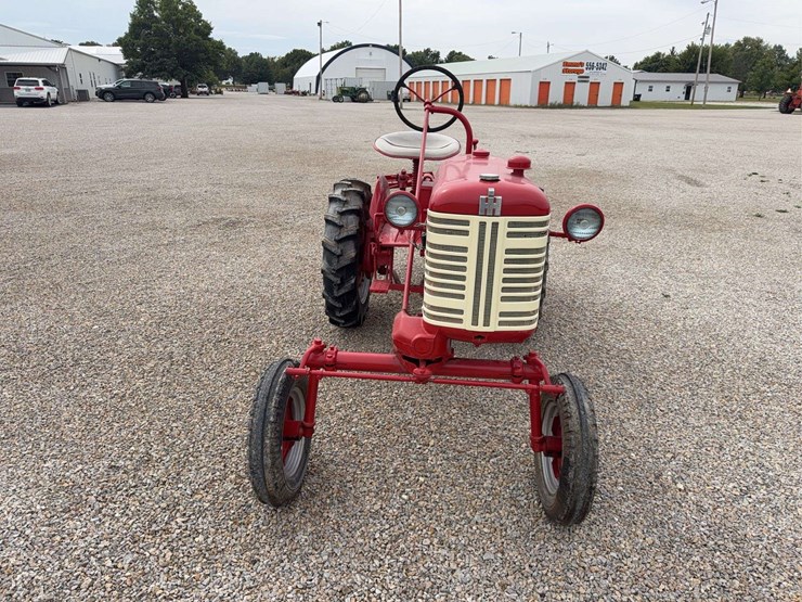 farmall-cub-image-8