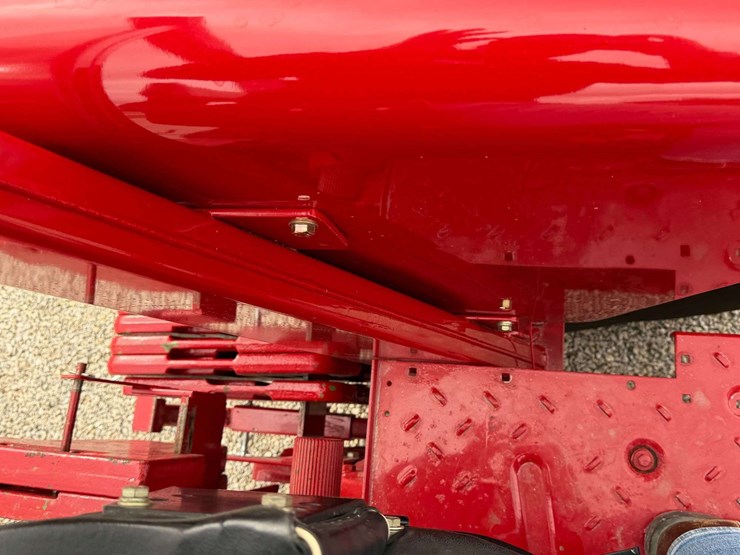 farmall-1066-turbo-row-crop-puller-image-49