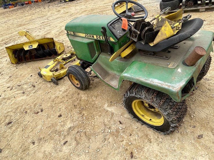 john-deere-318-image-5