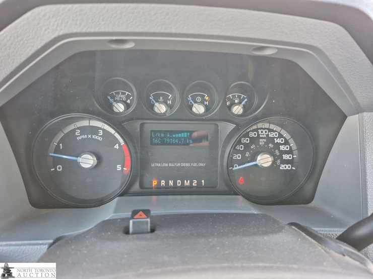 2015-ford-f350-image-11