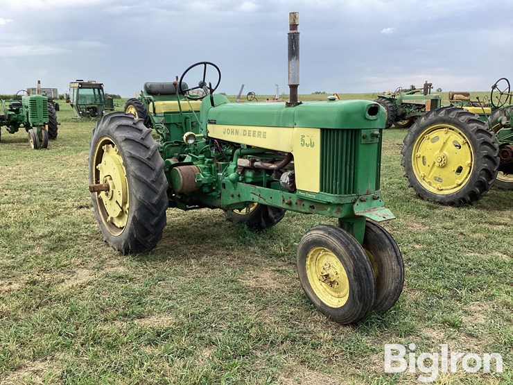 1959-john-deere-530-image-3