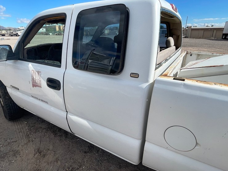 1999-chevrolet-silverado-2500-image-17