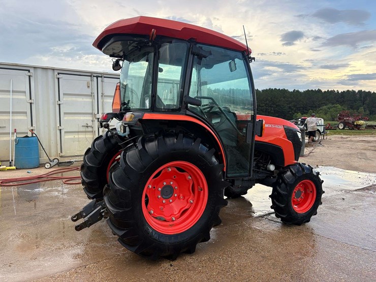 2021-kubota-mx5400dtc-image-4