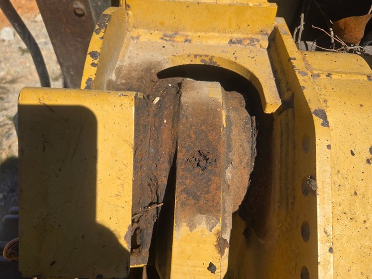 2006-caterpillar-963c-image-102