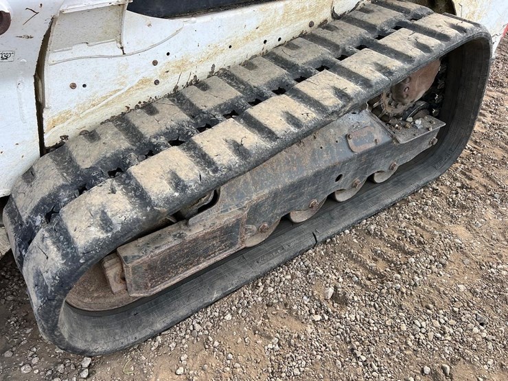 2016-bobcat-t550-image-14