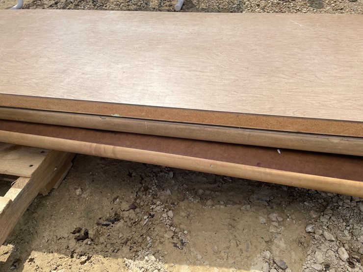 #3014-•-(4)-formica-wood-shelves-image-7