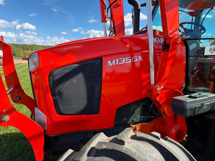kubota-m135gx-image-32
