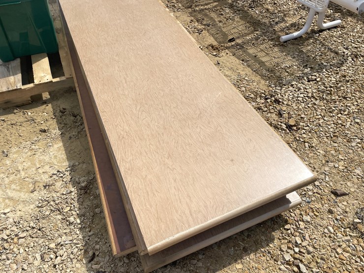 #3014-•-(4)-formica-wood-shelves-image-9