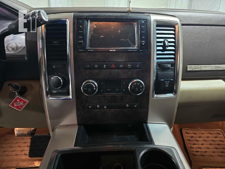 2012-ram-2500-laramie-longhorn-image-14