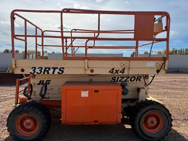 jlg-33rts-image-18