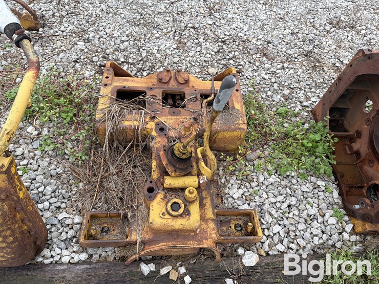 caterpillar-d4-image-15