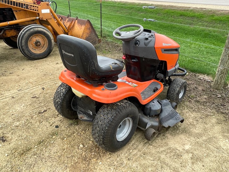 #3051-•-husqvarna-48"-riding-lawnmower-image-3