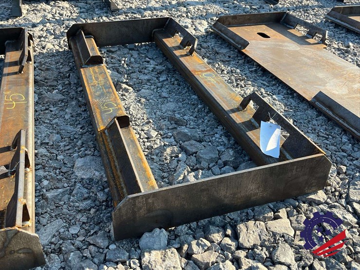 formed-skid-steer-frame-attachment-image-5