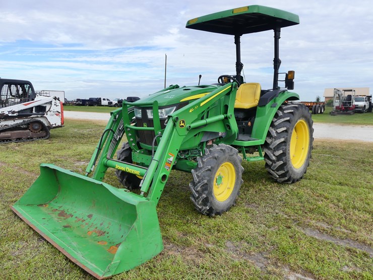 john-deere-4066m-image-1