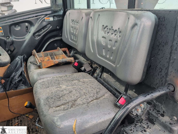 2019-kubota-rtv1100-image-18