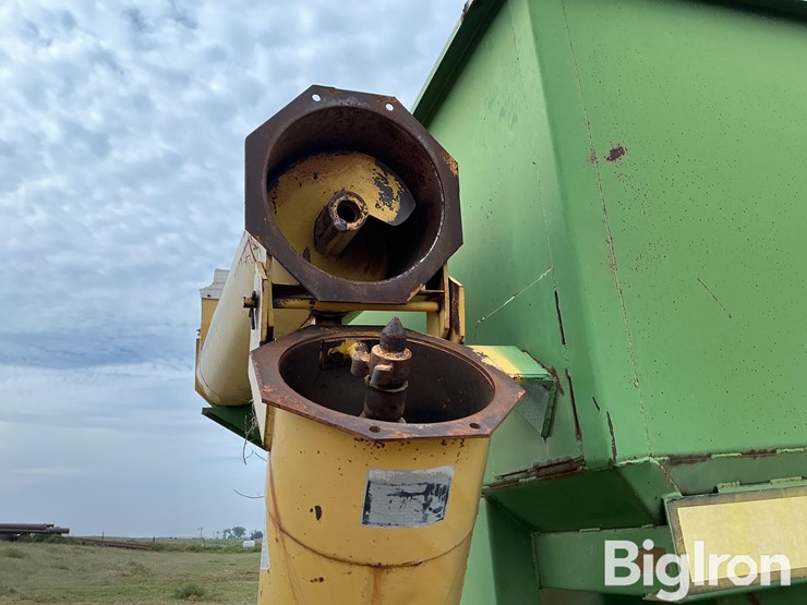 john-deere-1210-image-12