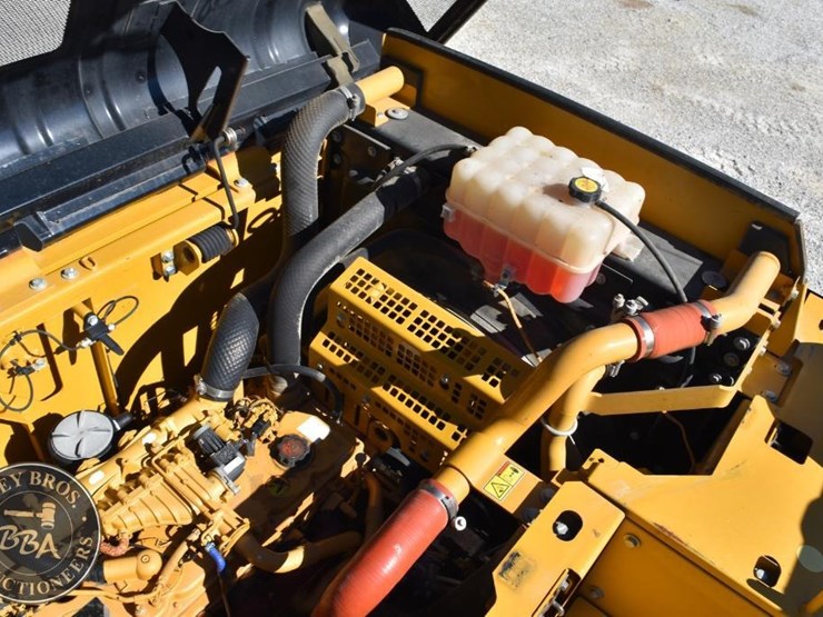 2007-caterpillar-328d-lcr-image-84