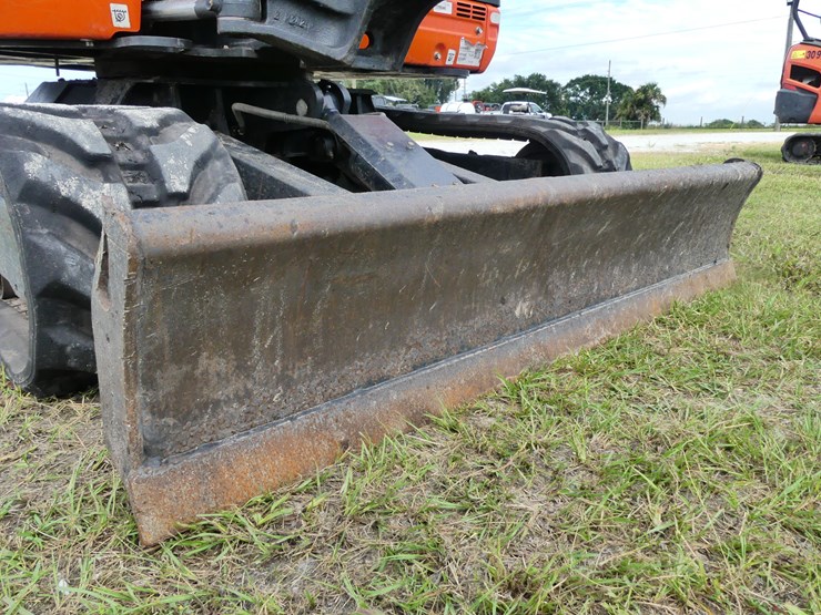 kubota-u27-4-image-9
