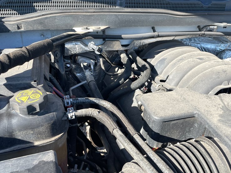 #2754-•-2015-chevrolet-silverado-(title-in-delay)-image-59