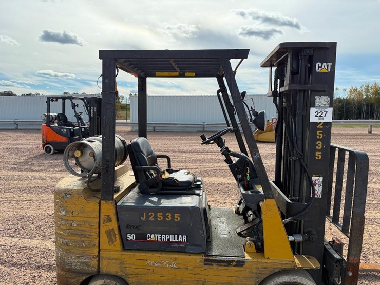 caterpillar-gc25-image-18