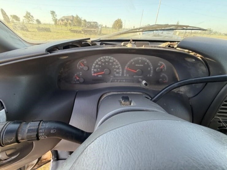 1999-ford-expedition-xlt-image-13