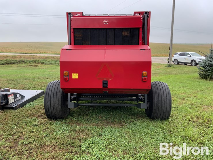 2017-massey-ferguson-2956a-image-6