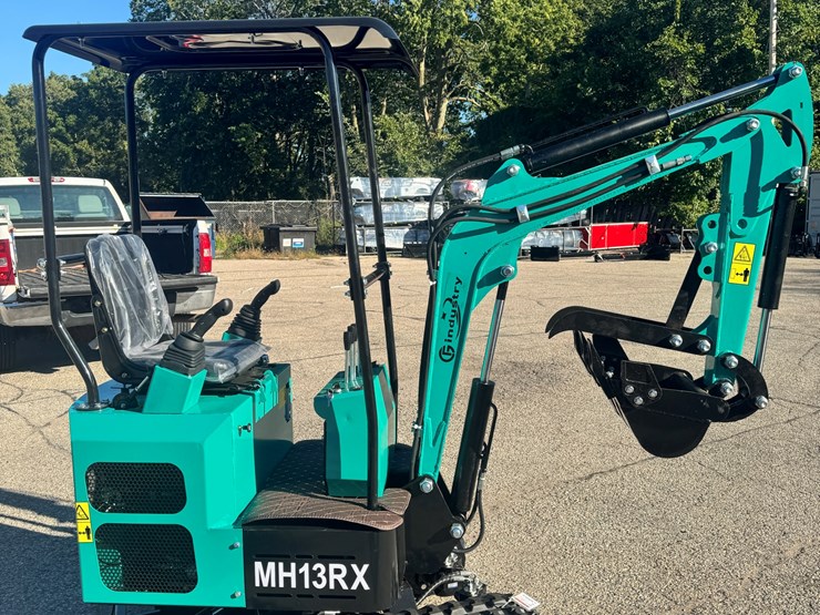 2026-unused-mh13rx-mini-excavator-image-1