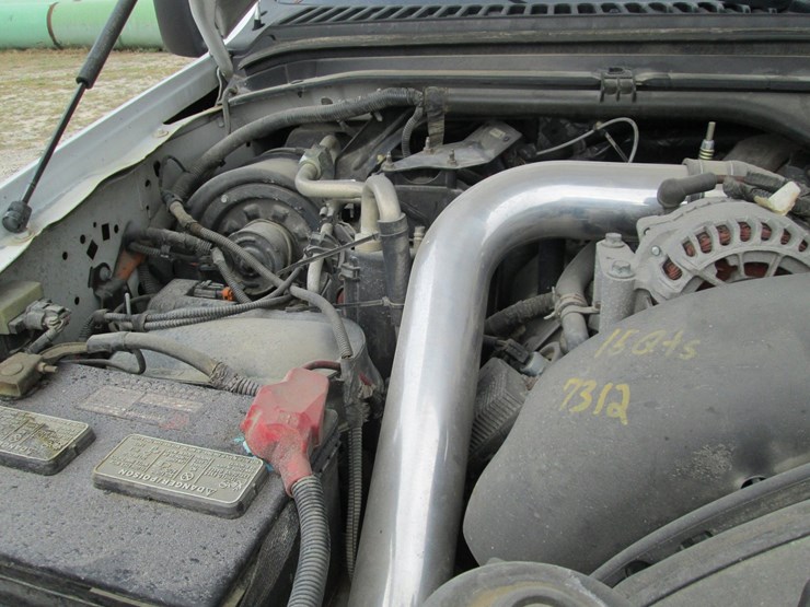 2004-ford-f350-image-19