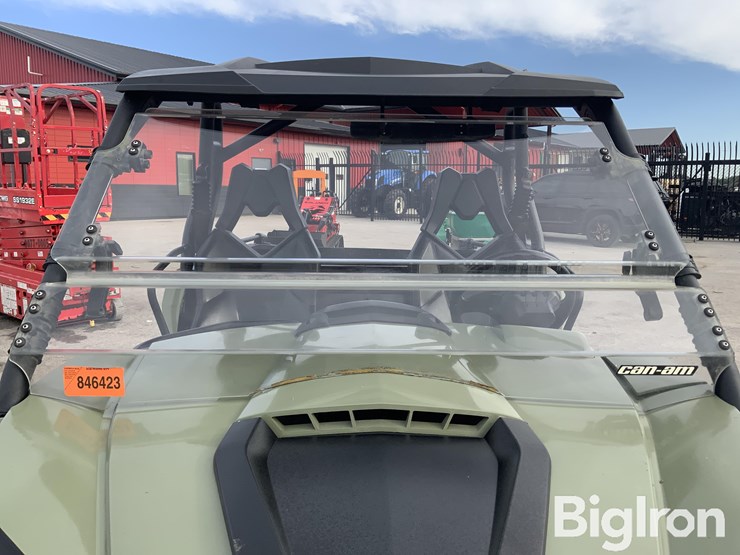 2019-can-am-commander-800-image-12