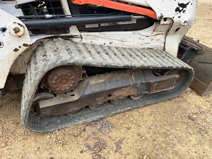 2015-bobcat-t550-image-58