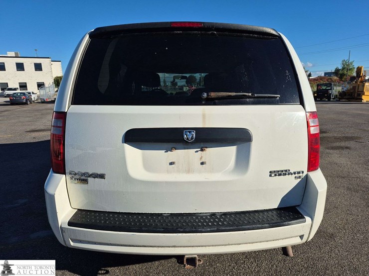 2009-dodge-grand-caravan-se-image-6