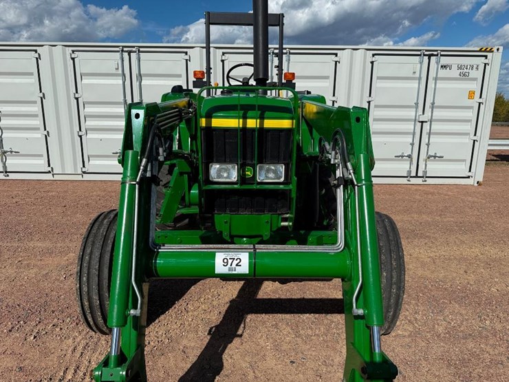 john-deere-6403-image-19