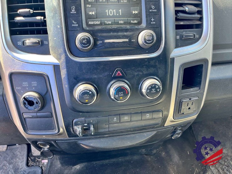 2015-ram-2500-hd-image-67