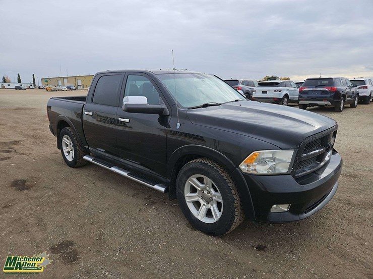2012-dodge-1500-image-2