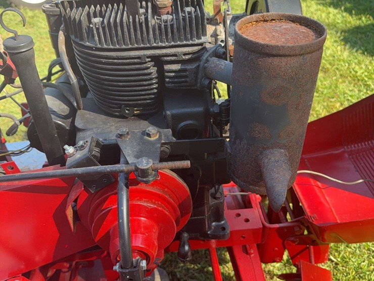 wheelhorse-414-image-11