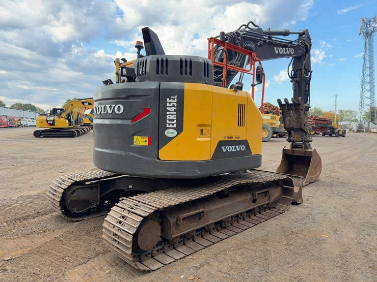 2019-volvo-ecr145el-image-5