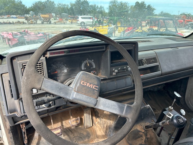 1996-gmc-topkick-image-11