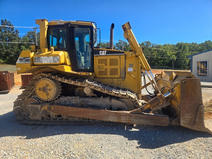 caterpillar-d6r-image-14