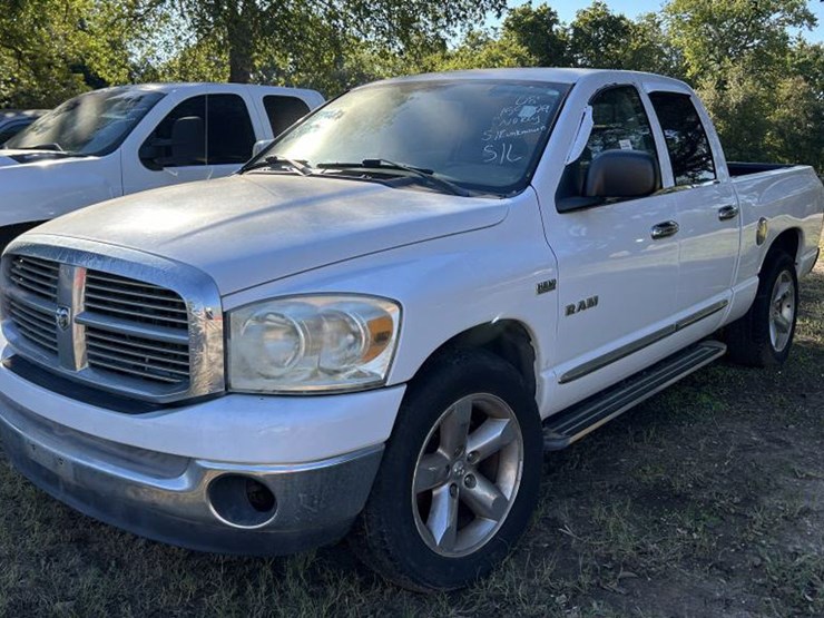 2008-dodge-ram-1500-image-1