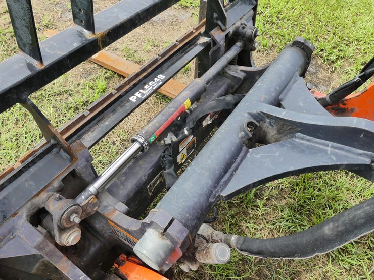 kubota-r640-image-9