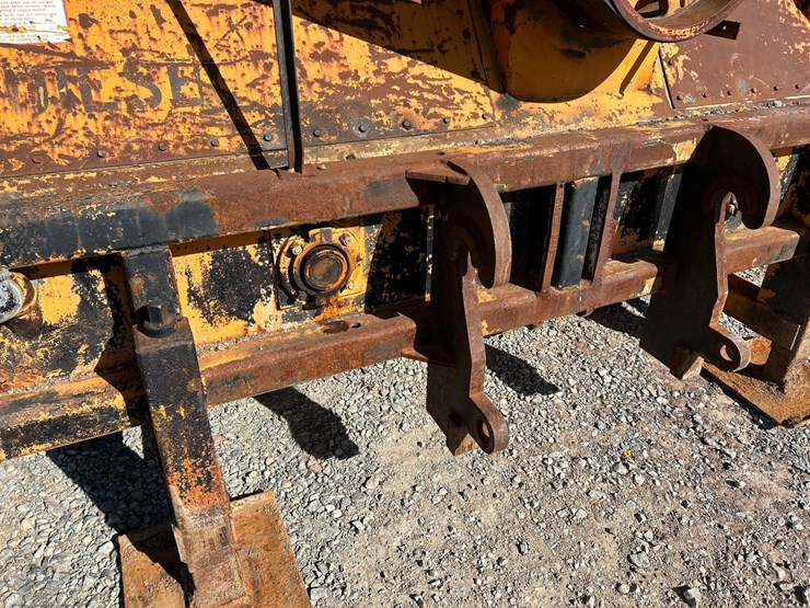 caterpillar-3208-image-40