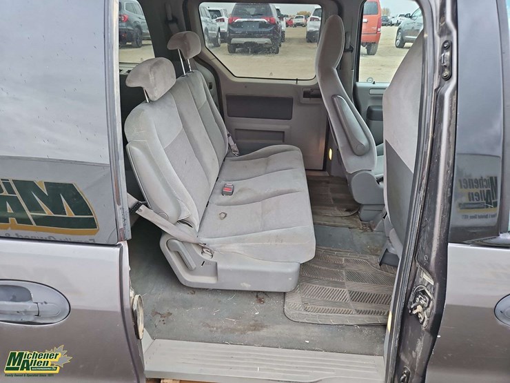 2006-ford-freestar-image-26