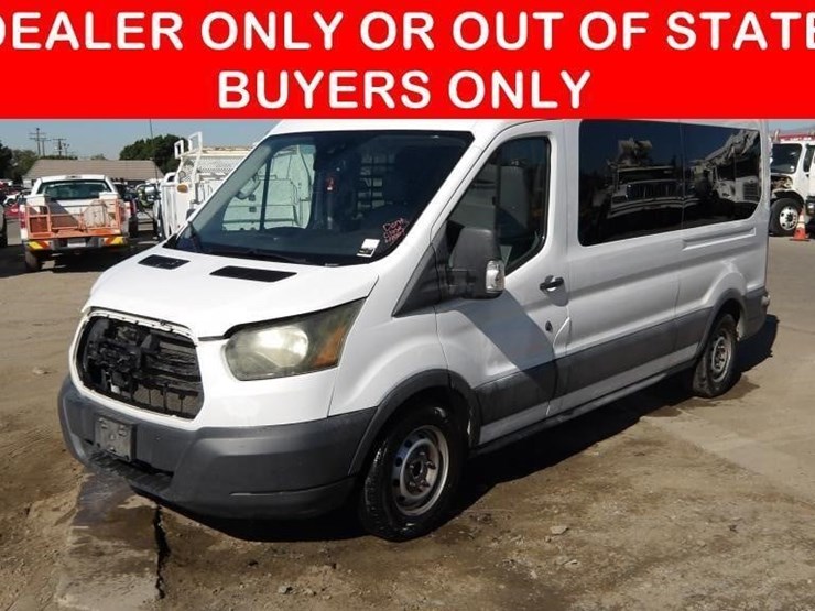 2018-ford-transit-image-1